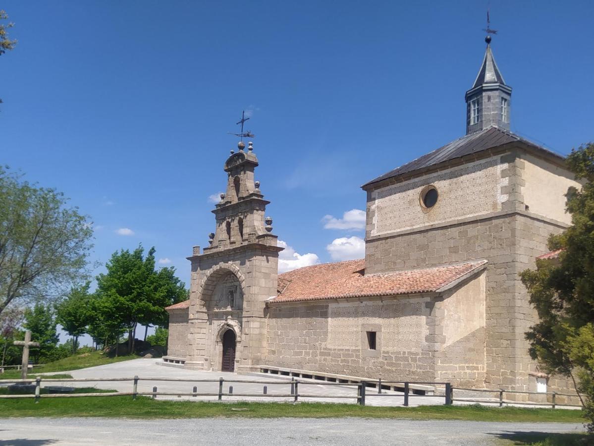Navas de San AntonioPiso Navasアパートメント エクステリア 写真